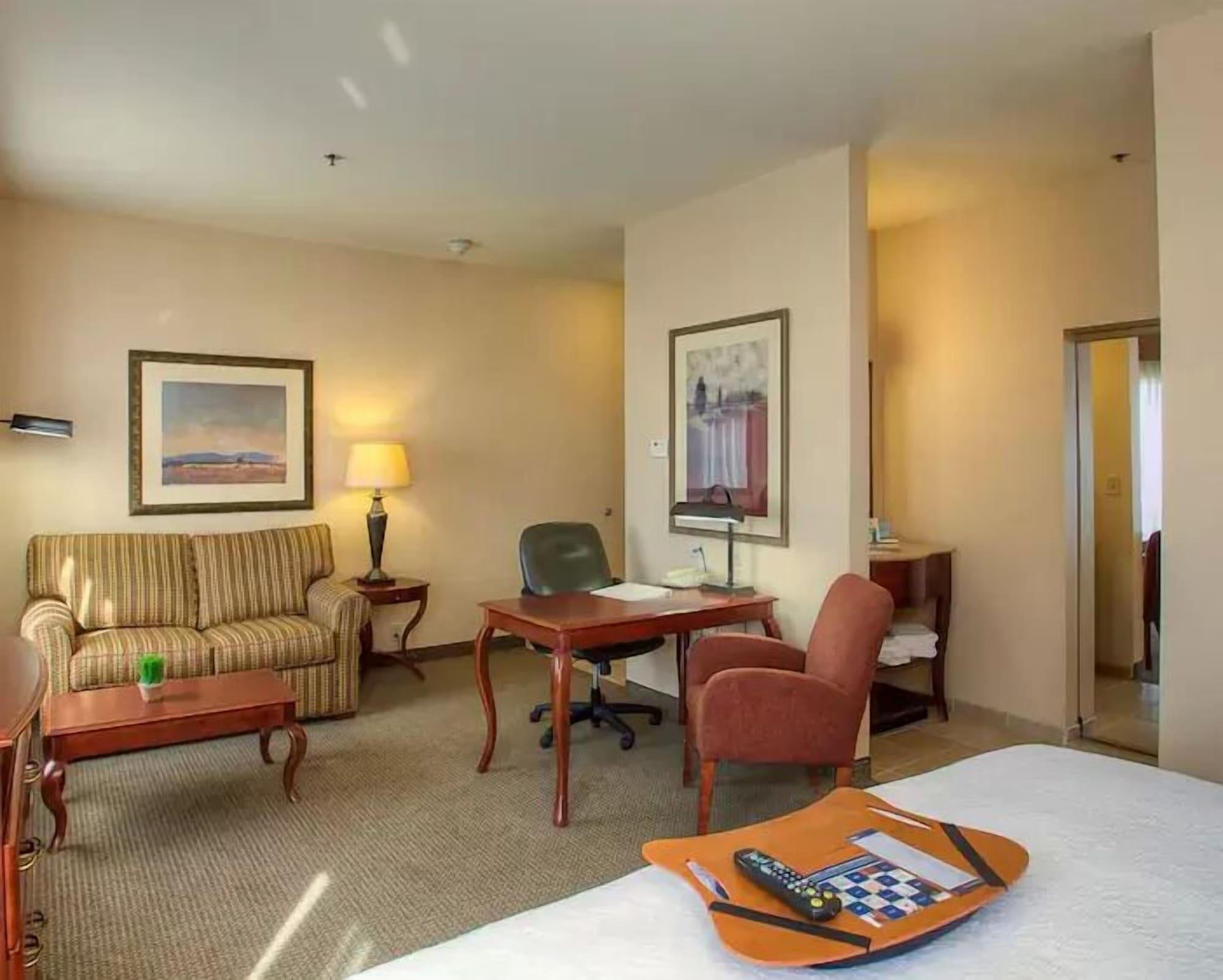 Hampton Inn & Suites Mountain Home Bagian luar foto